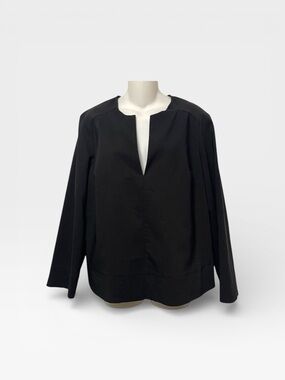 PROLOGUE Split Neck Minimalist Top L